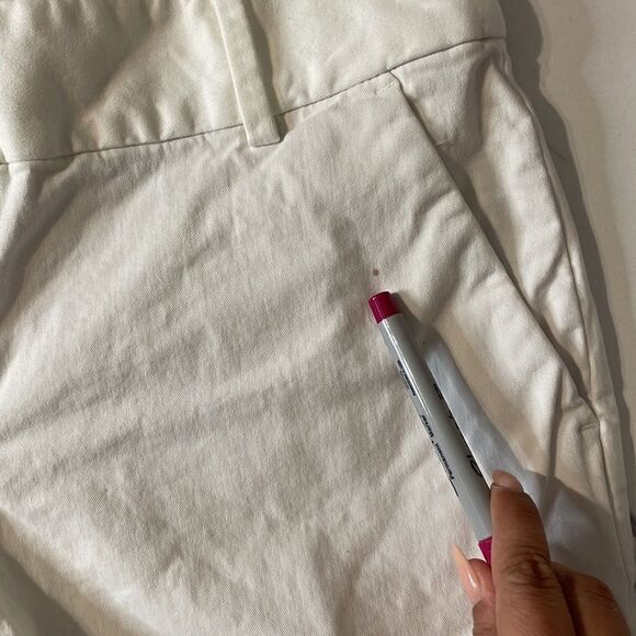 4/$25 Loft Shorts - Picture 3 of 6